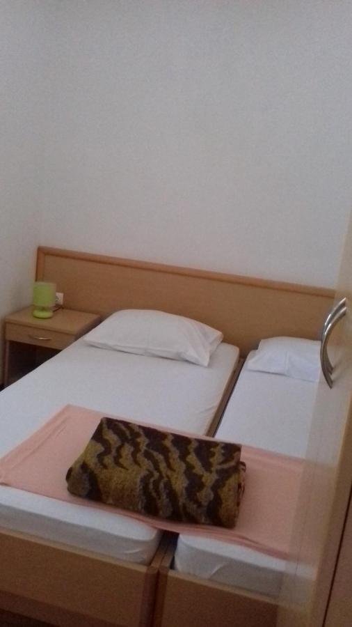 Apartments Vrsa Селине Экстерьер фото