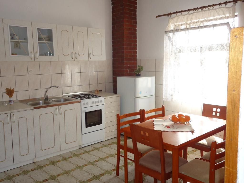 Apartments Vrsa Селине Экстерьер фото
