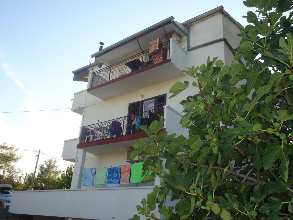 Apartments Vrsa Селине Экстерьер фото